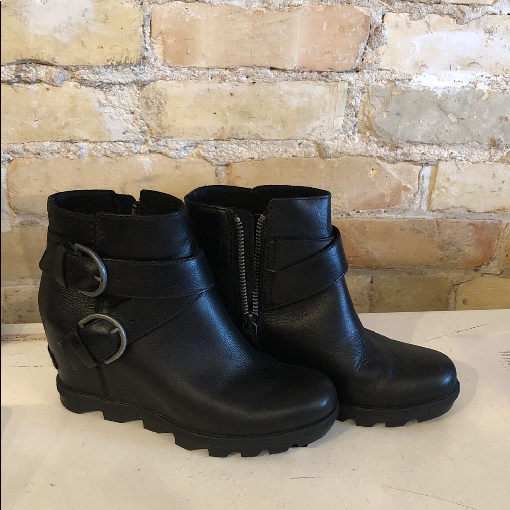 Sorel booties